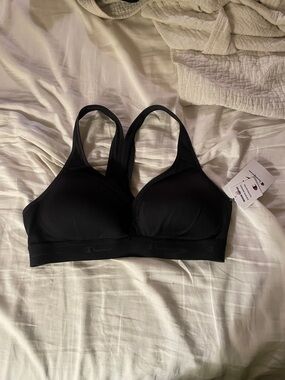 Champion Black Wireless molded pad Sports Bra